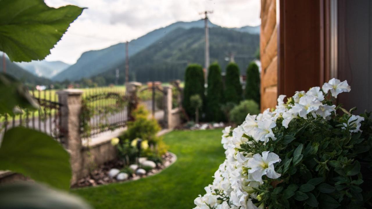 Guest House Privat Pod Lesom Pavčina Lehota Екстериор снимка