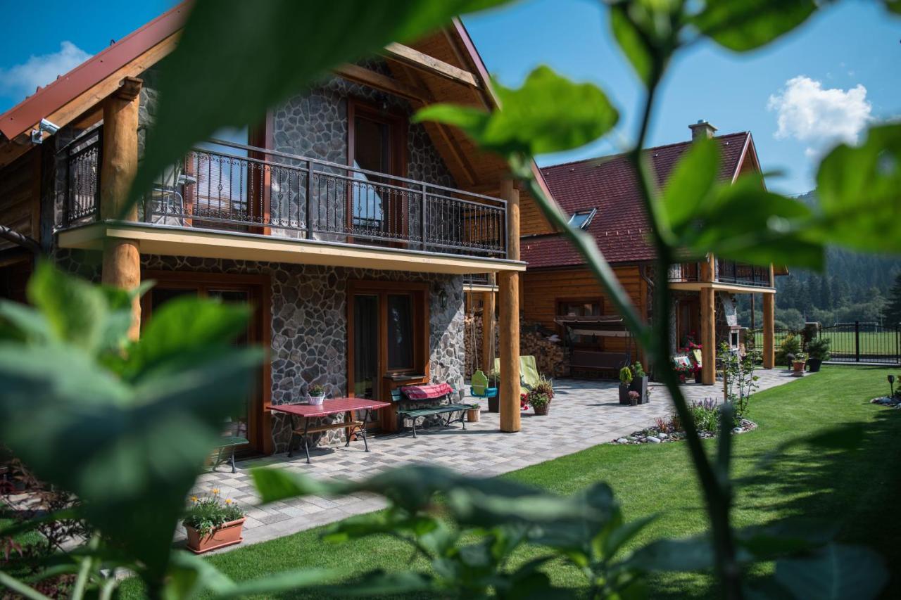 Guest House Privat Pod Lesom Pavčina Lehota Екстериор снимка